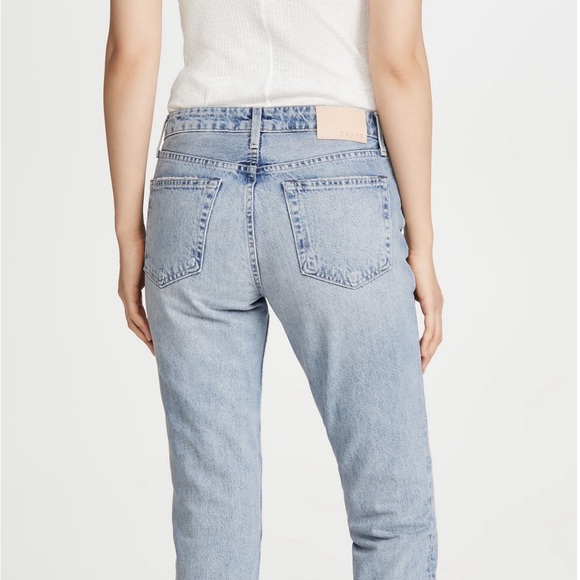 Trave Karolina Relaxed Tapered Jeans in Straight shooter Wash - 24 (NWT) - Picture 2 of 8